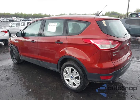 2016 Ford Escape S из США, поврежденный, VIN 1FMCU0F78GUB11061